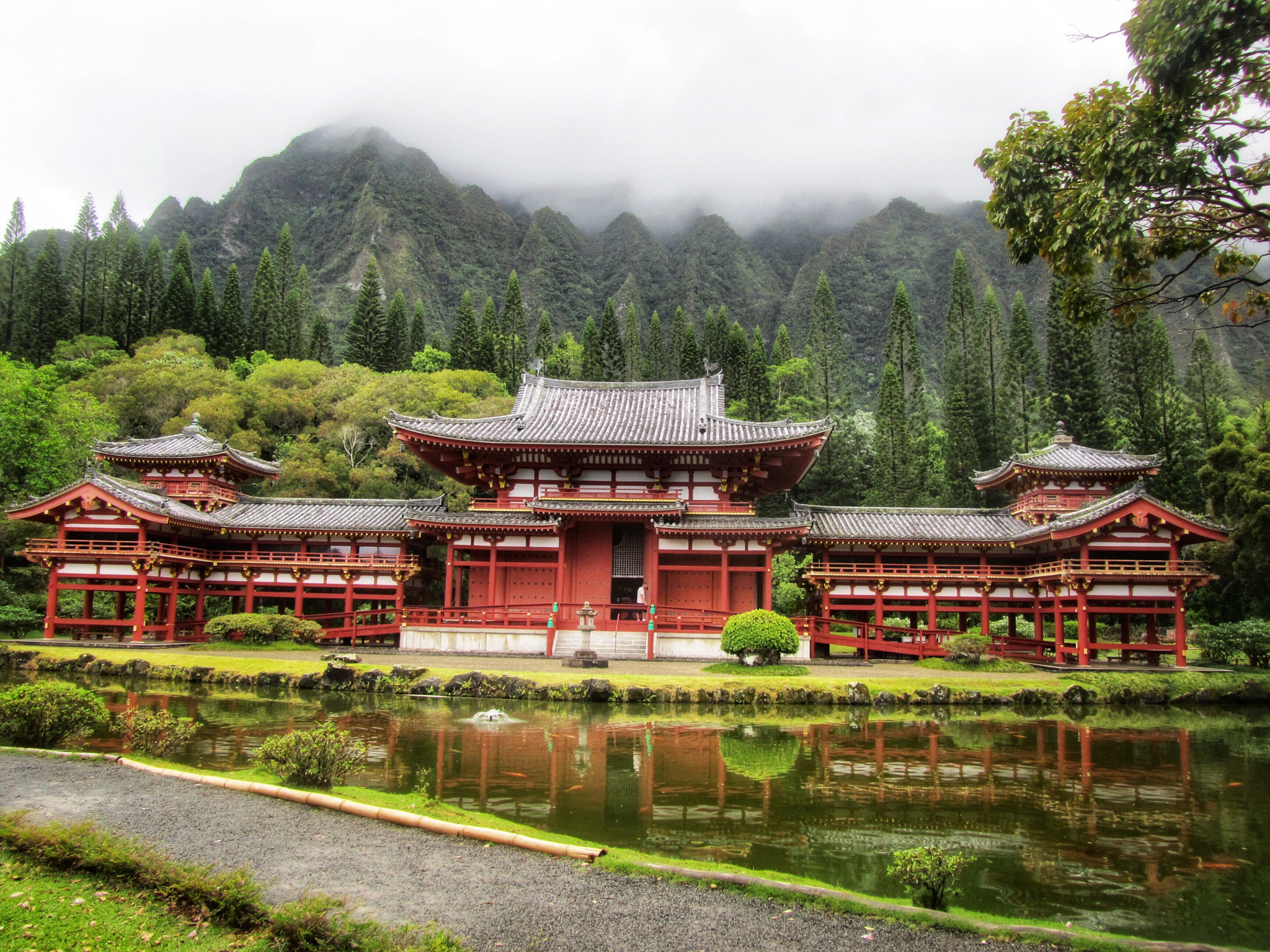 Canon PowerShot SX210 IS sample photo. The byodo-in temple photography