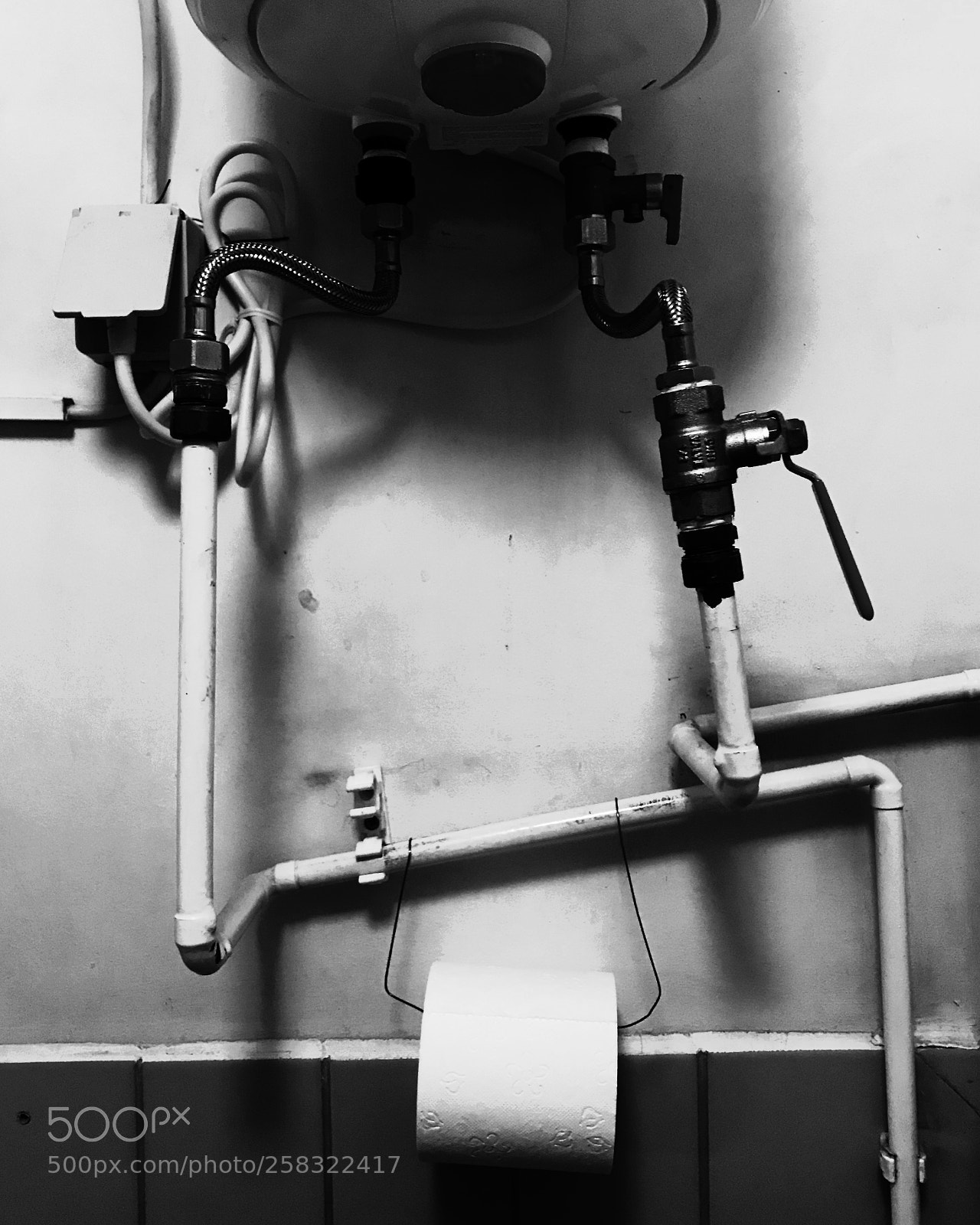 Apple iPhone 7 sample photo. Toilet photography