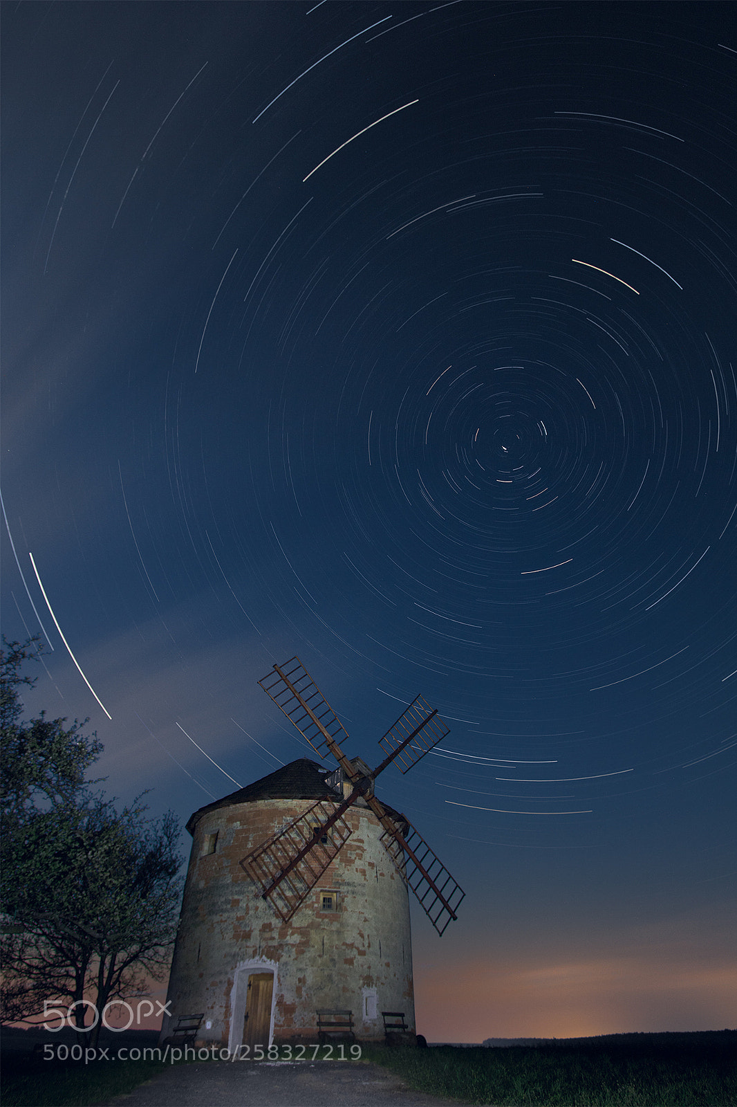 Canon EOS 750D (EOS Rebel T6i / EOS Kiss X8i) sample photo. Windmill at kunkovice photography