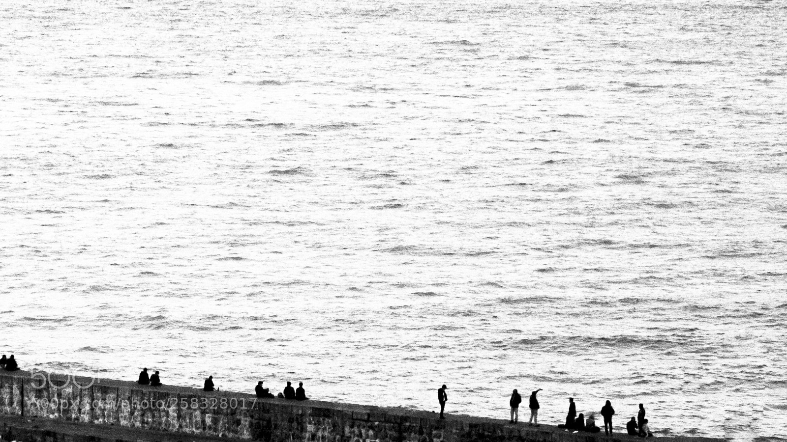 Canon EOS 1300D (EOS Rebel T6 / EOS Kiss X80) sample photo. Mediterranean people photography