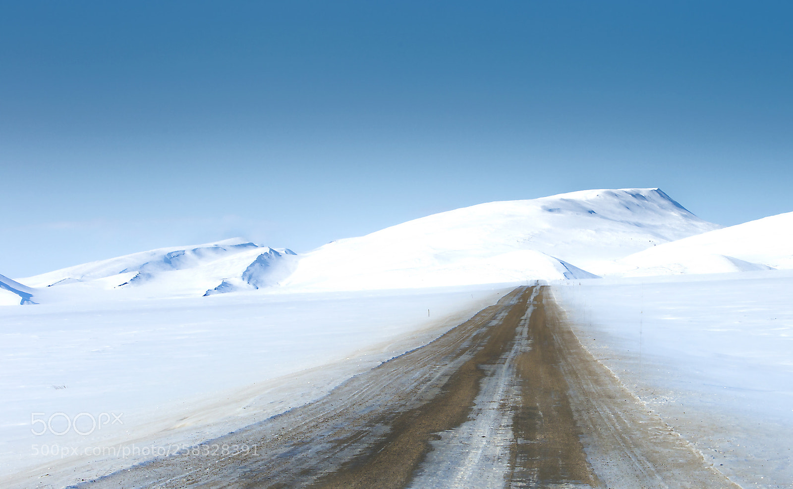Canon EOS 6D sample photo. Arctic road to nowhere photography