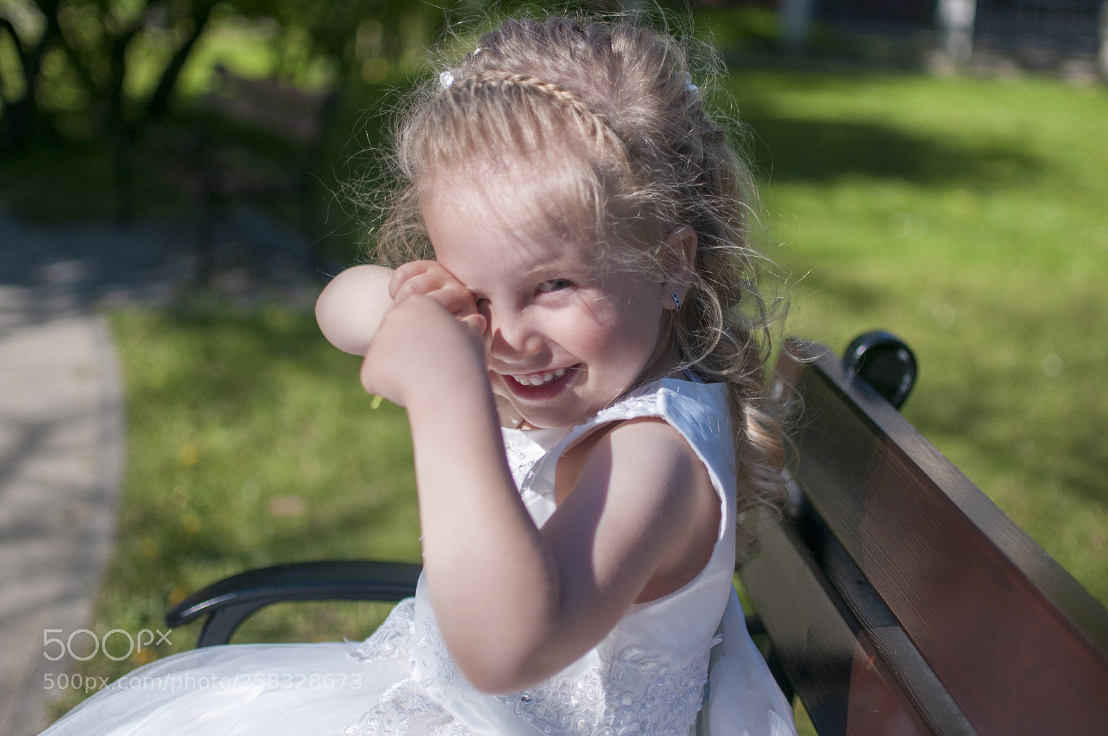 Nikon D300S sample photo. Shy girl photography