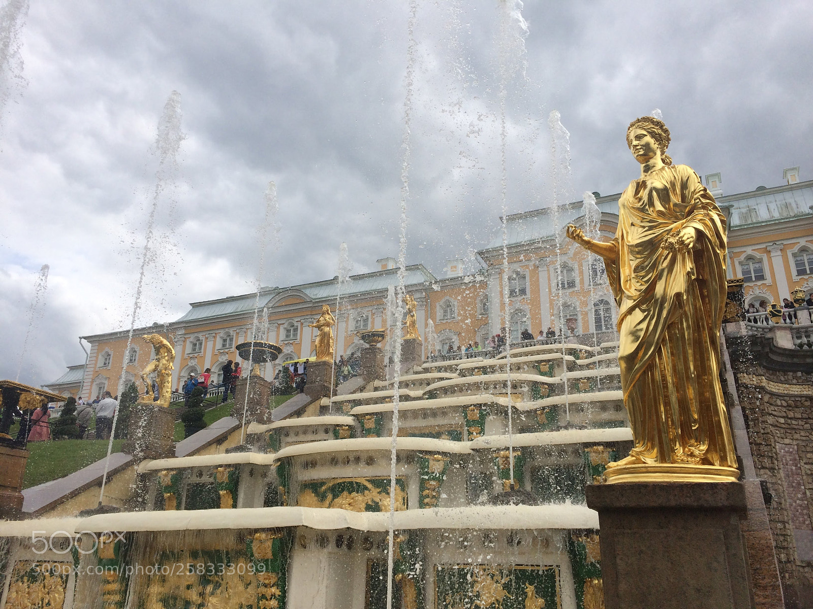 Apple iPhone 5s sample photo. Peterhof photography