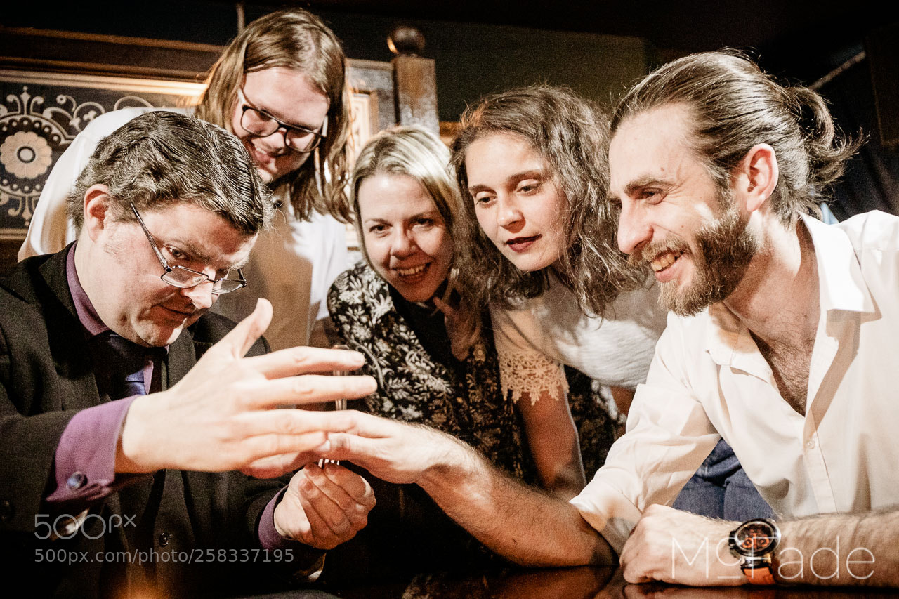 Canon EOS 5D Mark IV sample photo. Spoon bending - 537 photography