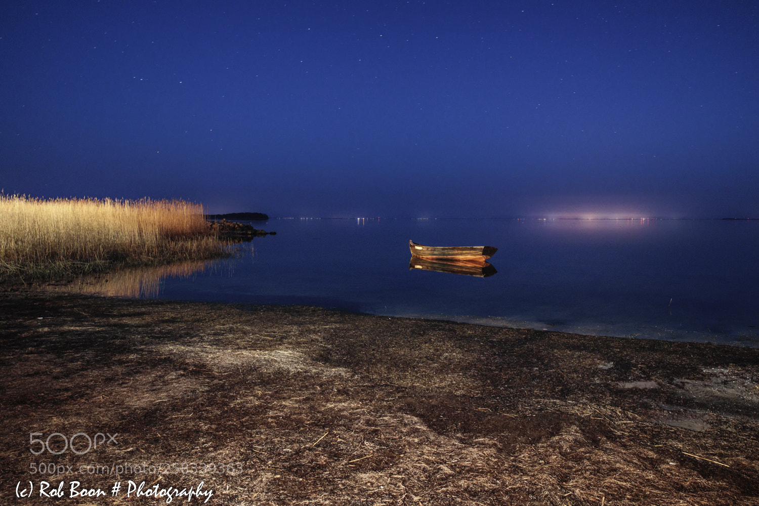 Canon EOS 5DS sample photo. Abandoned boat lauterbach harbor photography