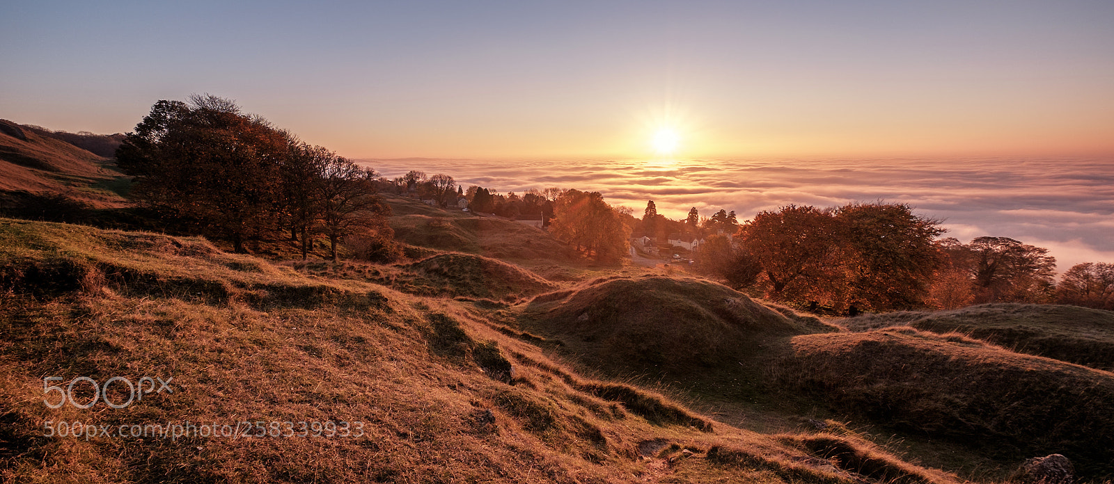 Fujifilm X-T1 sample photo. Cleeve hill cloud inversion photography