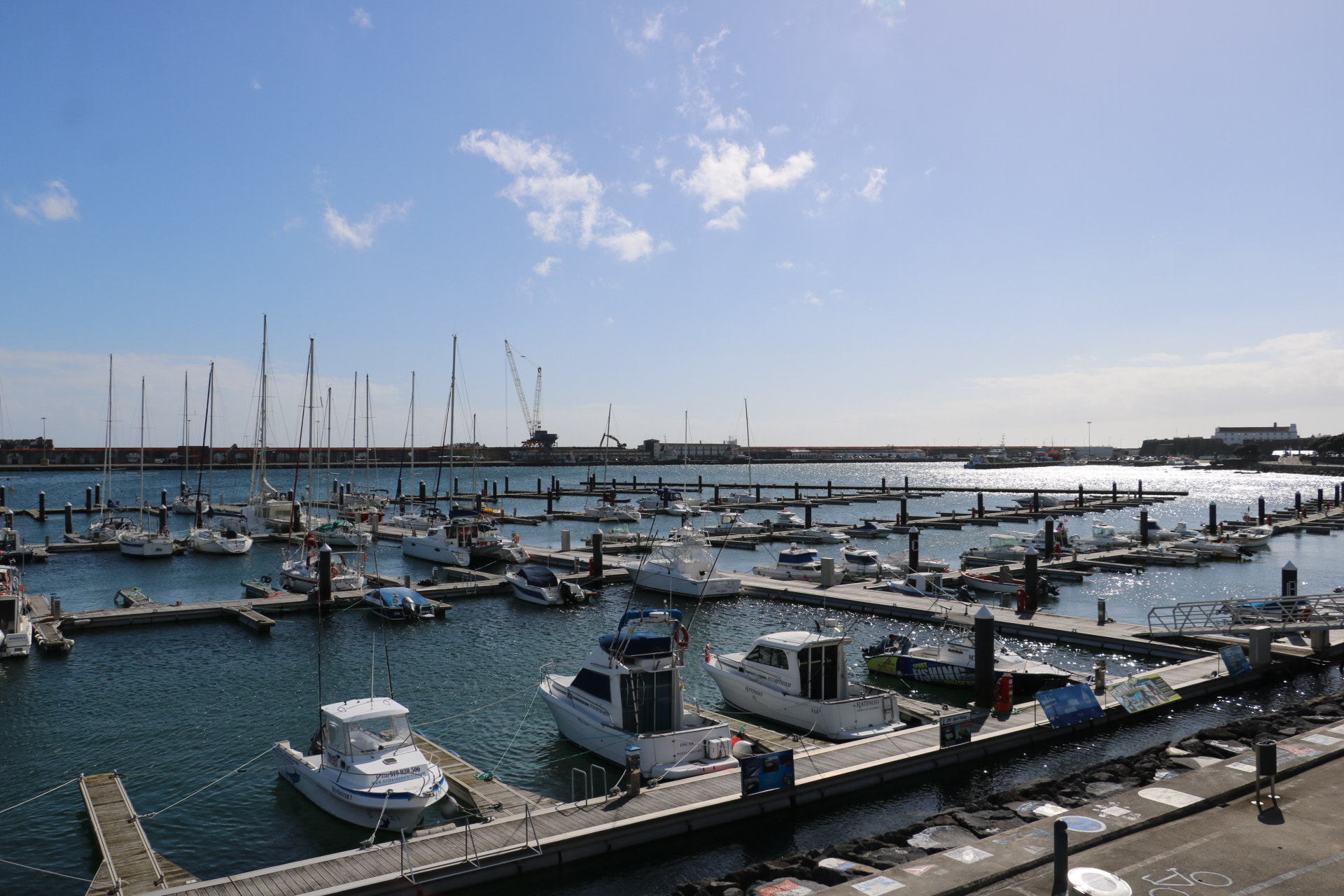 Canon EOS 750D (EOS Rebel T6i / EOS Kiss X8i) sample photo