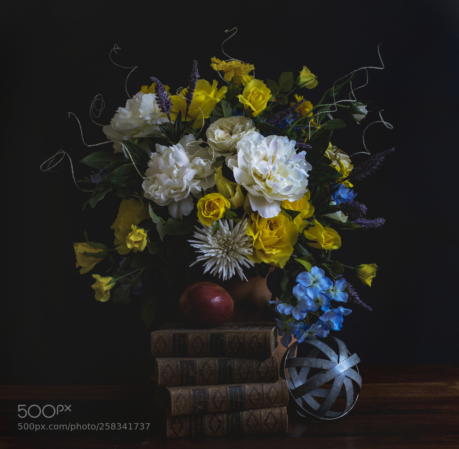Canon EOS 6D Mark II sample photo. Bouquet and books apple photography