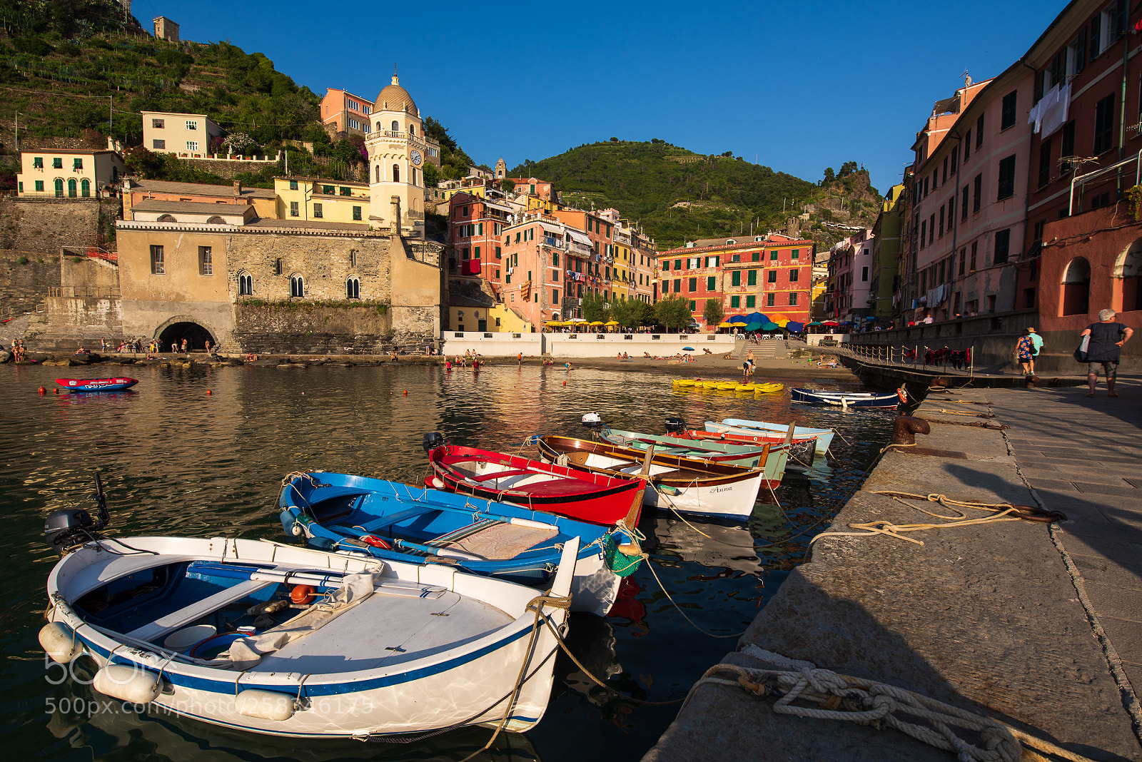 Nikon D810 sample photo. Vernazza, italy photography