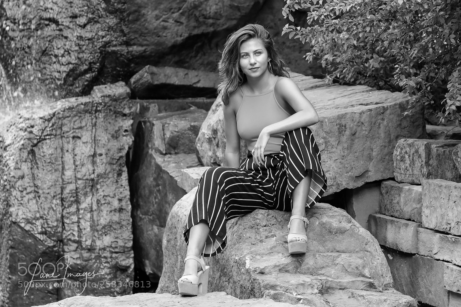 Canon EOS 7D Mark II sample photo. Sam on the rocks. photography