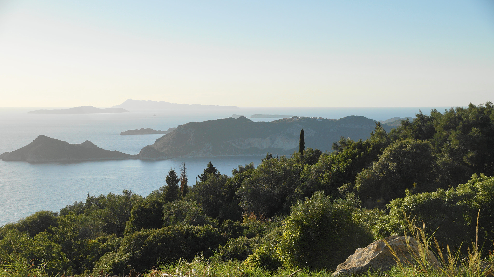 Sony DT 18-135mm F3.5-5.6 SAM sample photo. Korfu bei agios georgios photography
