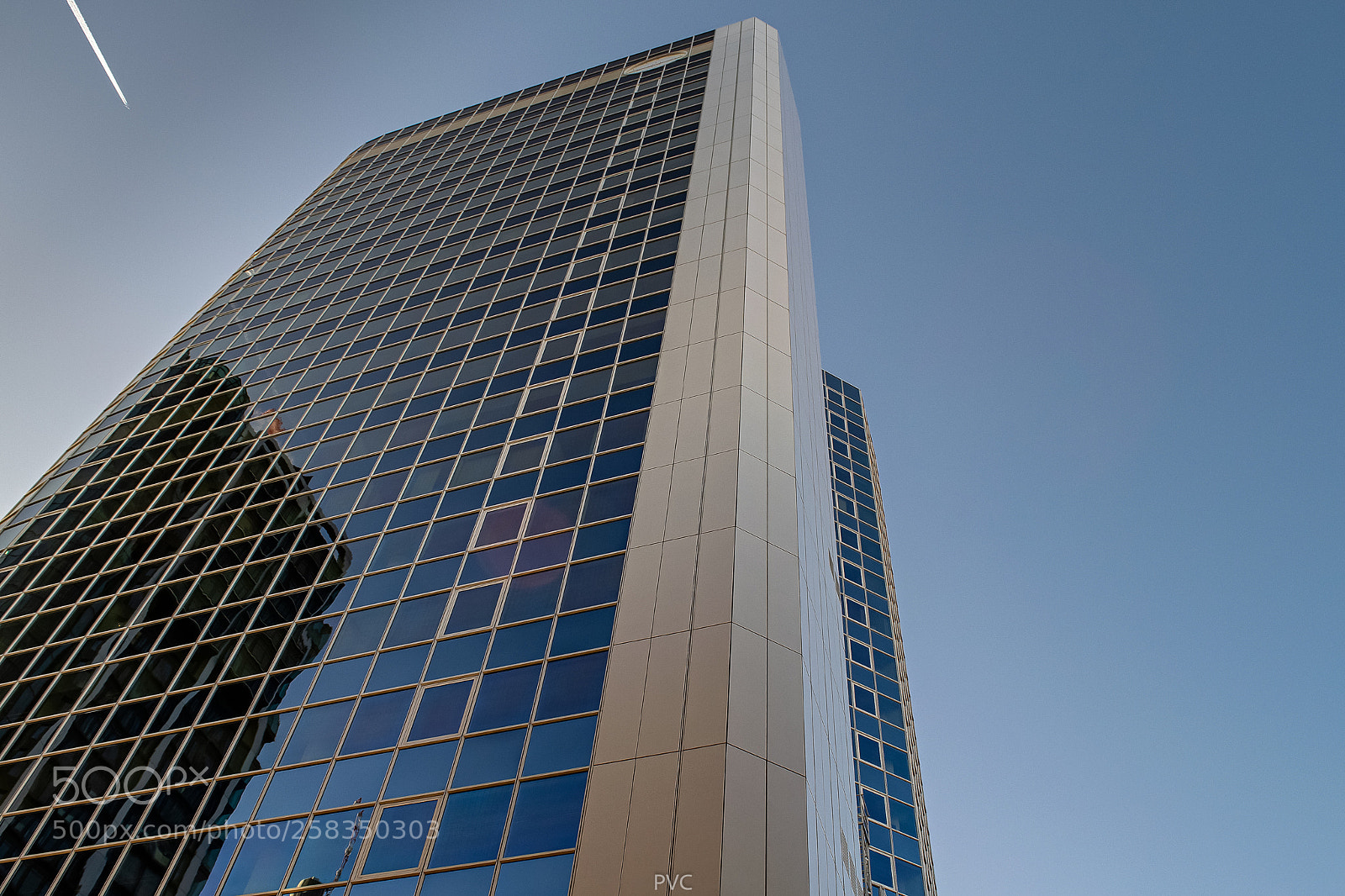 Nikon D5300 sample photo. A building in frankfurt. photography