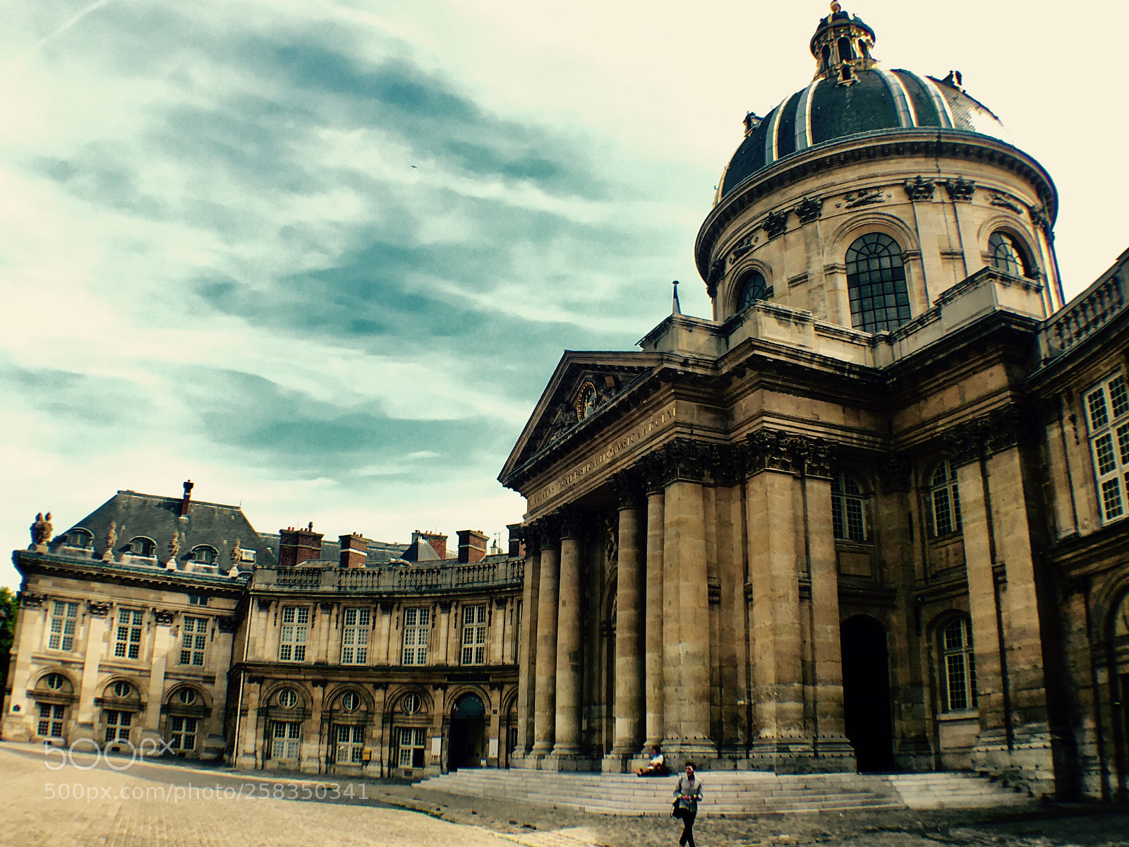 Apple iPhone 6s sample photo. Old library in paris photography