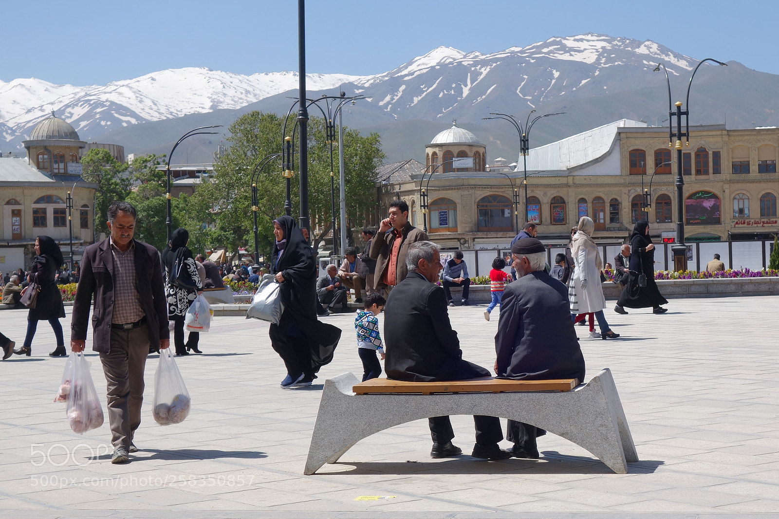 Sony Cyber-shot DSC-RX100 II sample photo. Imam khomeini square, hamedan photography