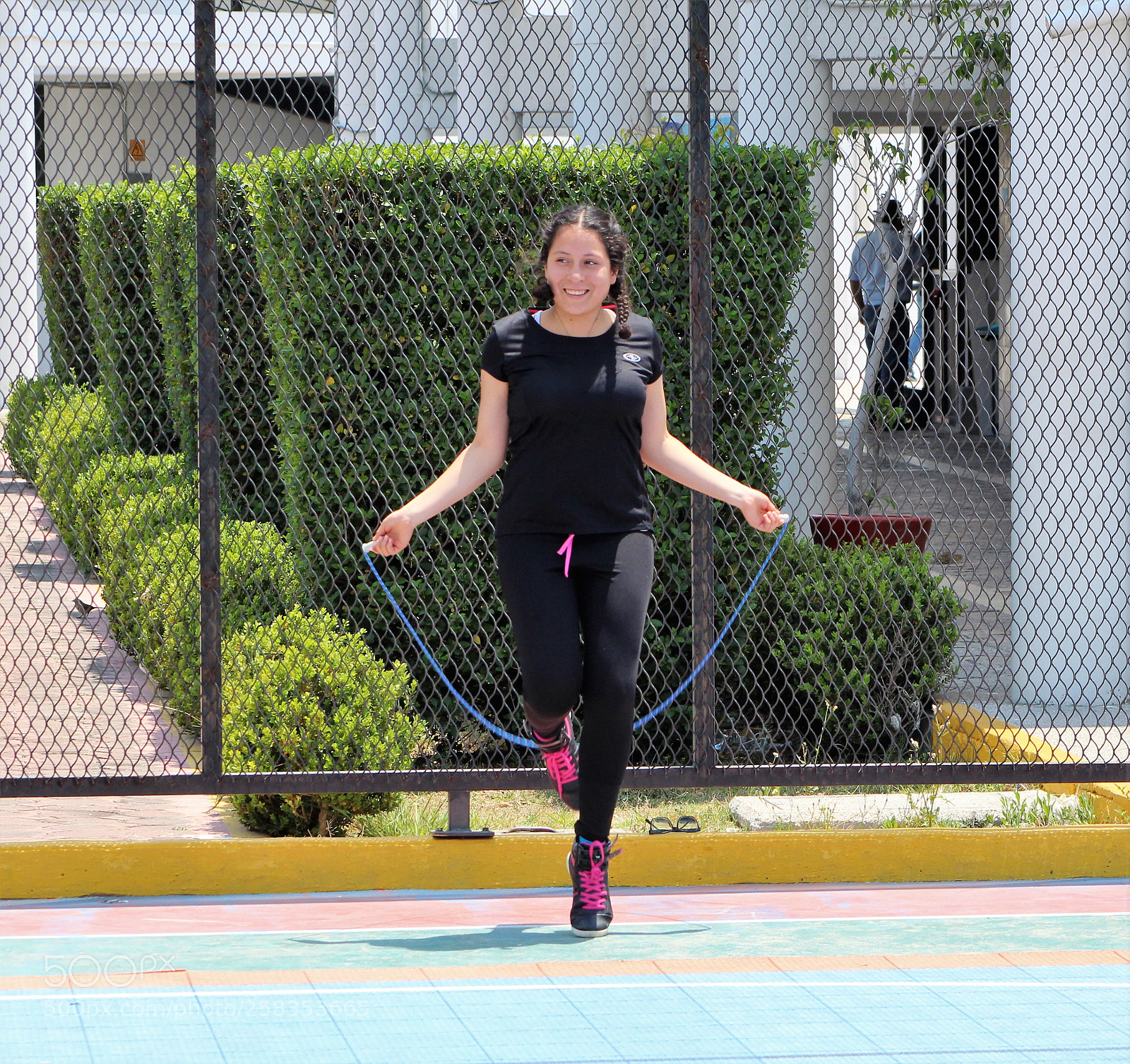 Canon EOS 1300D (EOS Rebel T6 / EOS Kiss X80) sample photo. Jumping rope photography