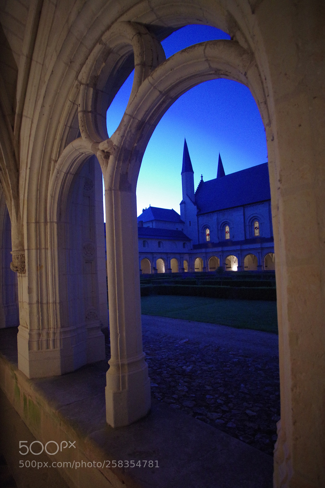 Pentax K-1 sample photo. La nuit tombe sur photography