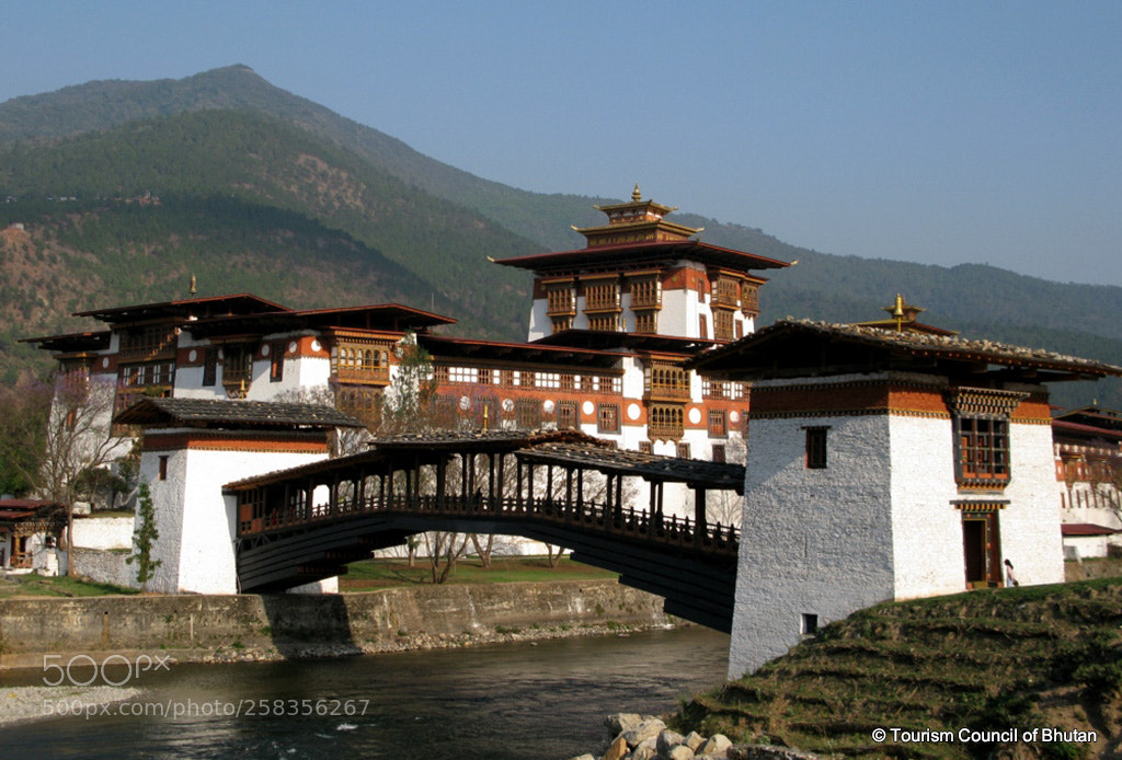 Canon POWERSHOT G9 sample photo. Bhutan photography