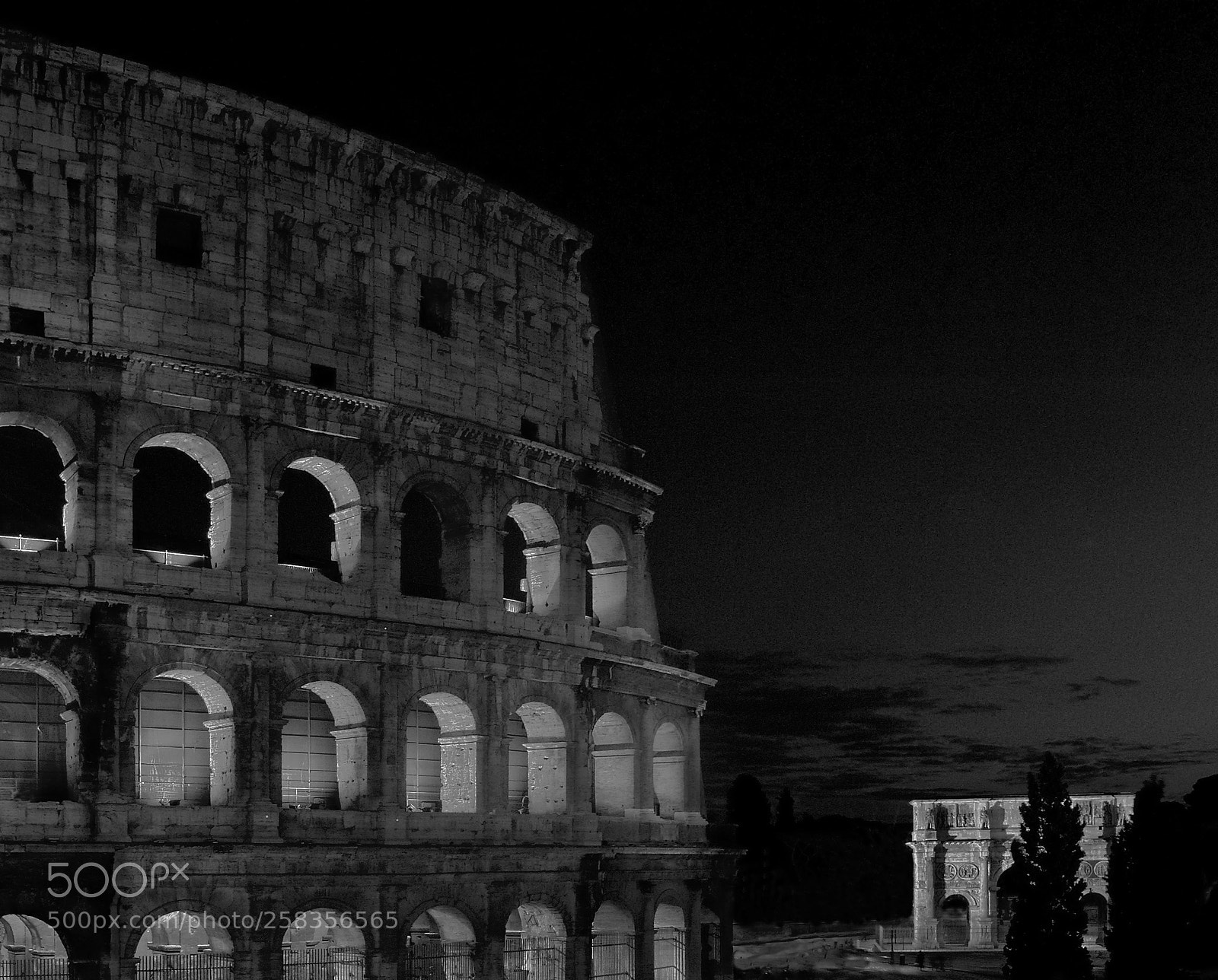 Nikon D700 sample photo. Antiquity at night photography