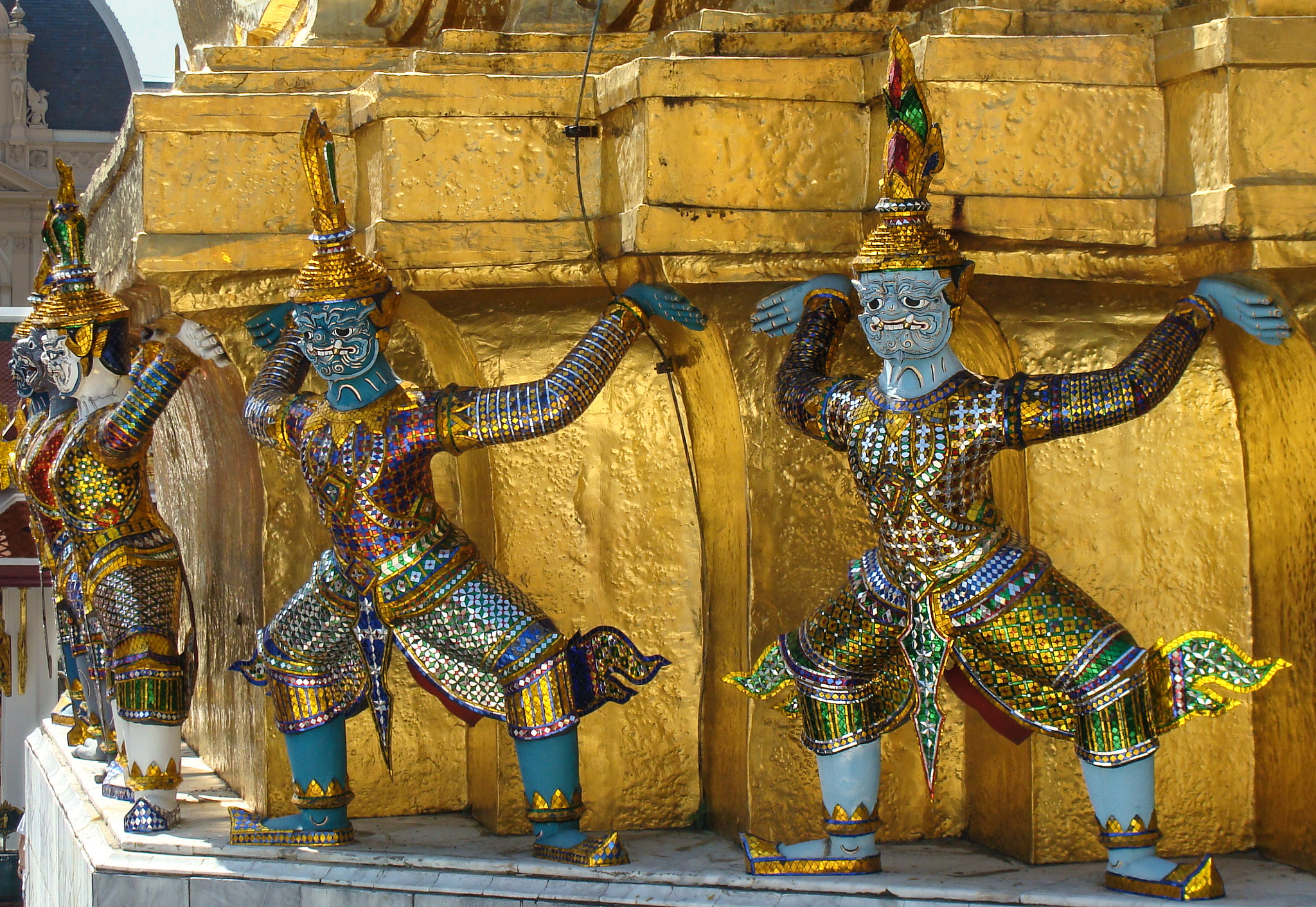 Sony DSC-H3 sample photo. Wat phra kaew, bangkok photography