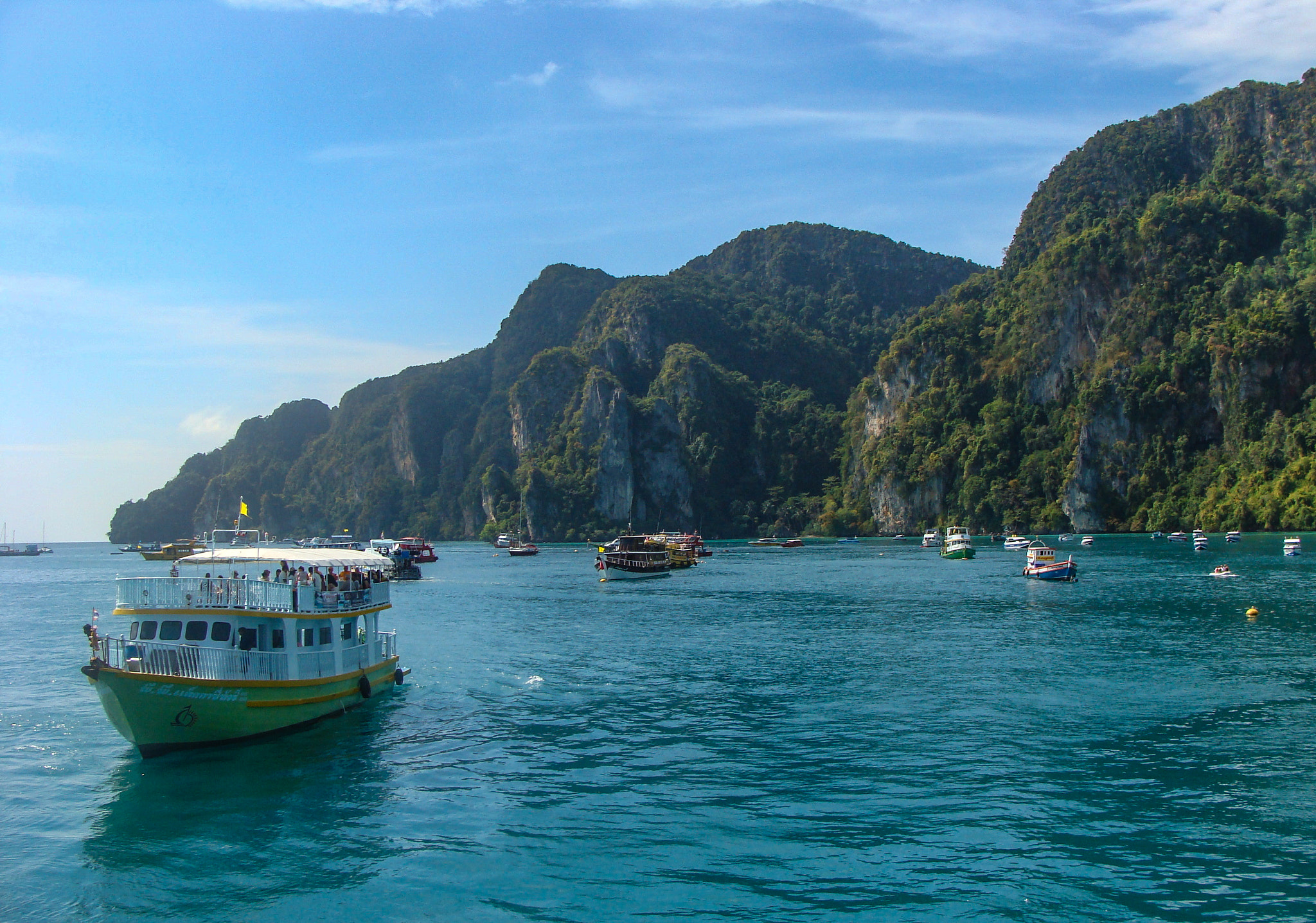 Sony DSC-H3 sample photo. Phi phi islands photography