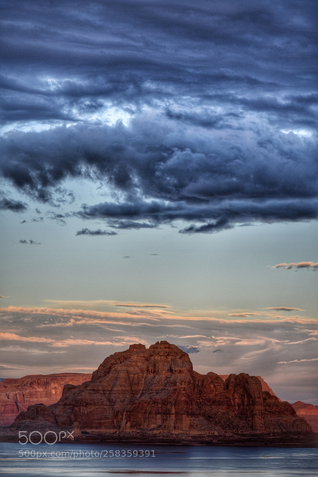 Nikon D810 sample photo. Glen canyon light photography