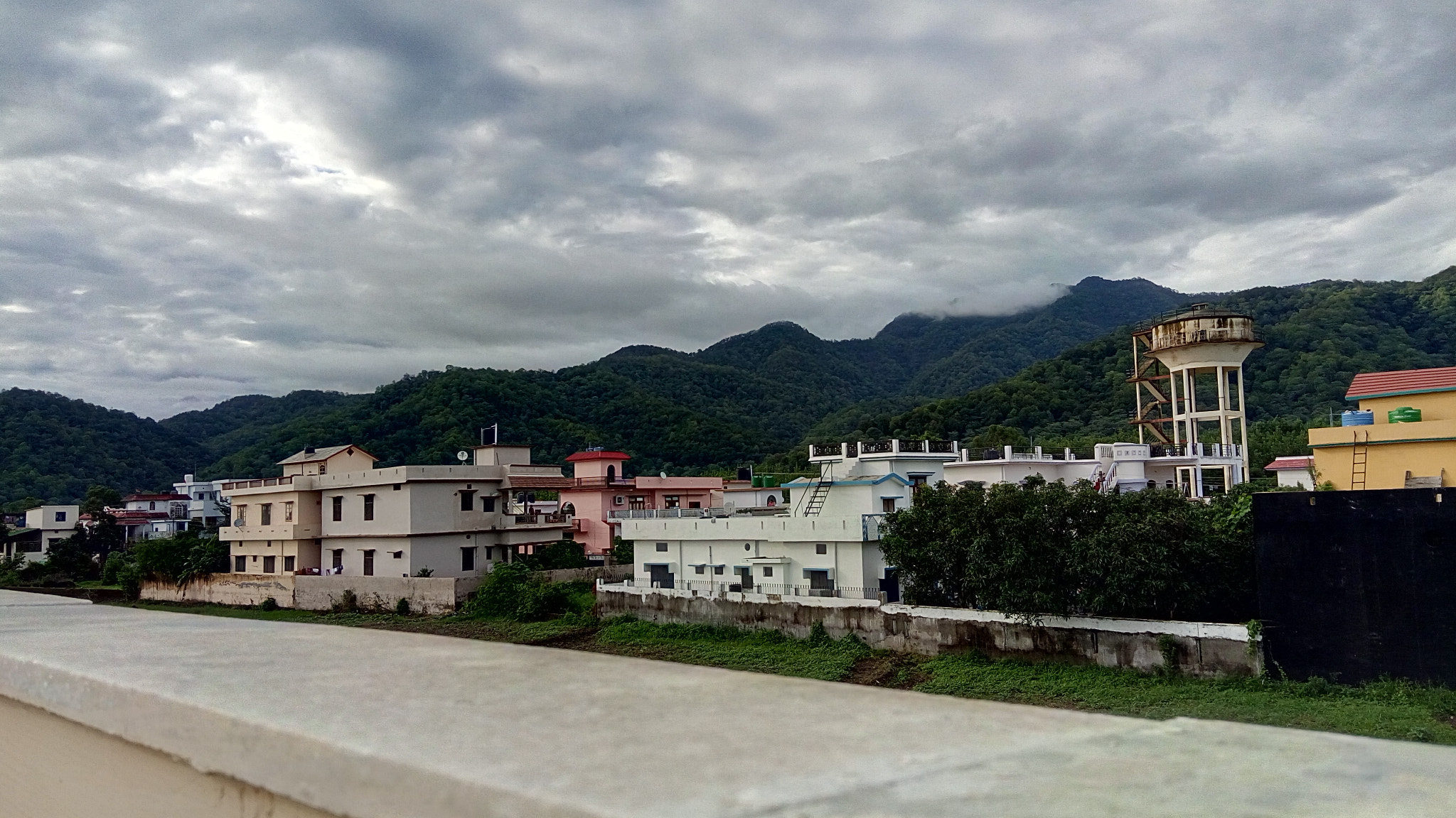 Lenovo VIBE X3 LITE sample photo