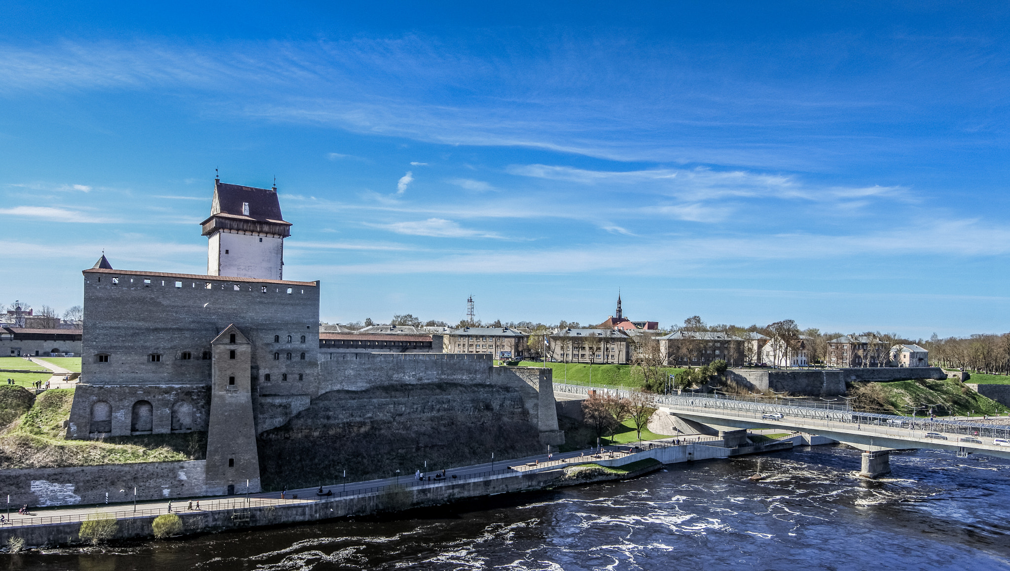 Nikon 1 J5 sample photo. Narva fortress photography