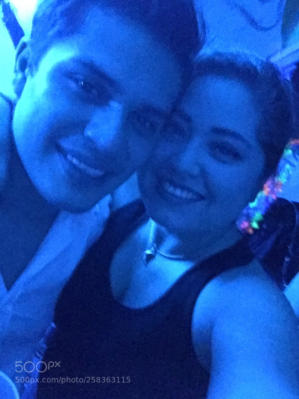 Apple iPhone 6 sample photo. Night lights photography