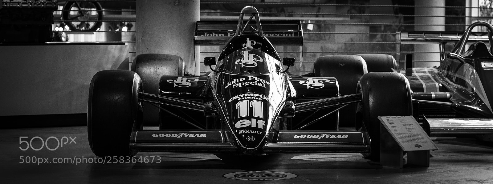 Canon EOS 700D (EOS Rebel T5i / EOS Kiss X7i) sample photo. Oldtime racecar photography