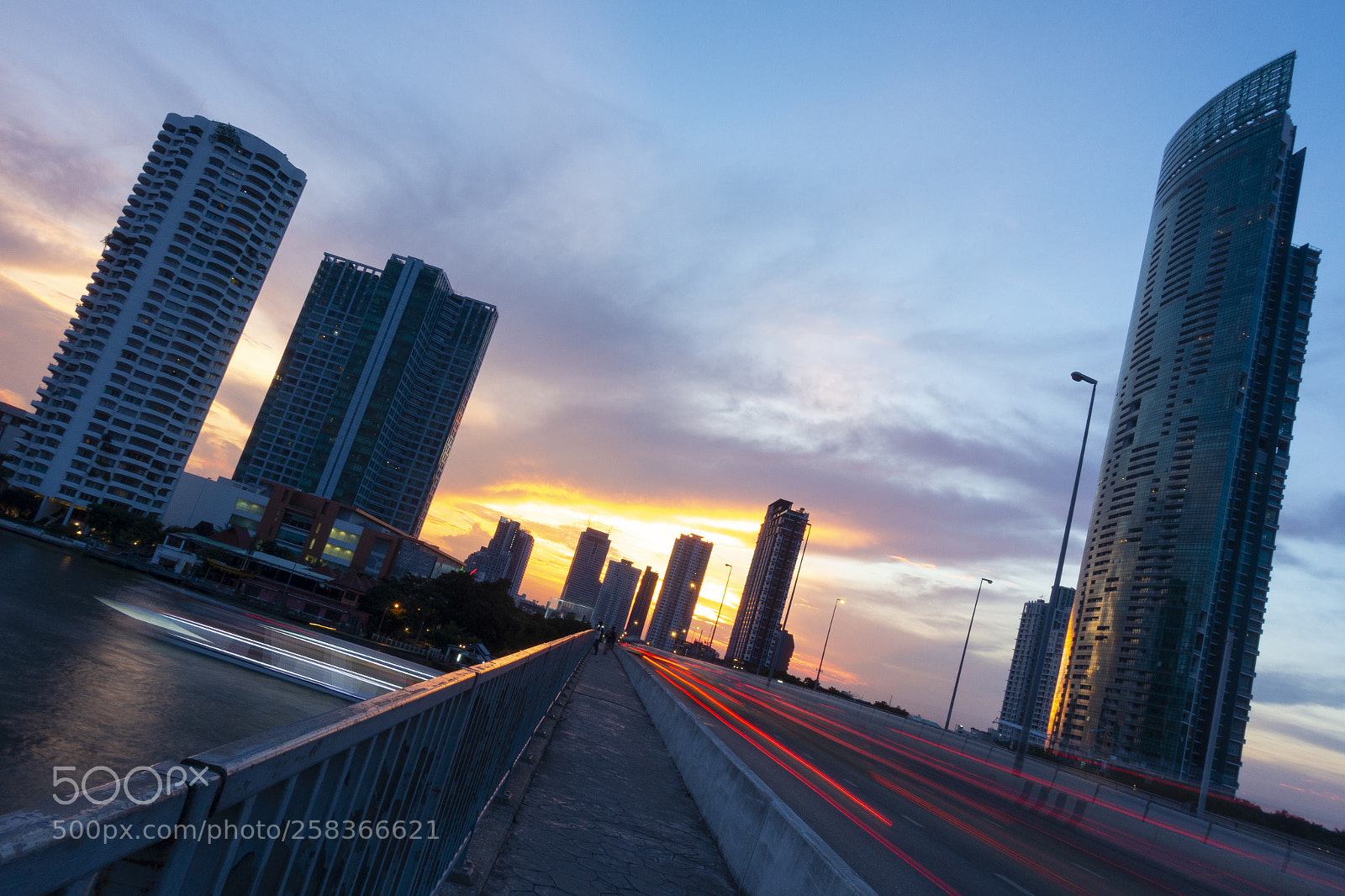 Sony Cyber-shot DSC-RX100 III sample photo. Beautiful bangkok photography