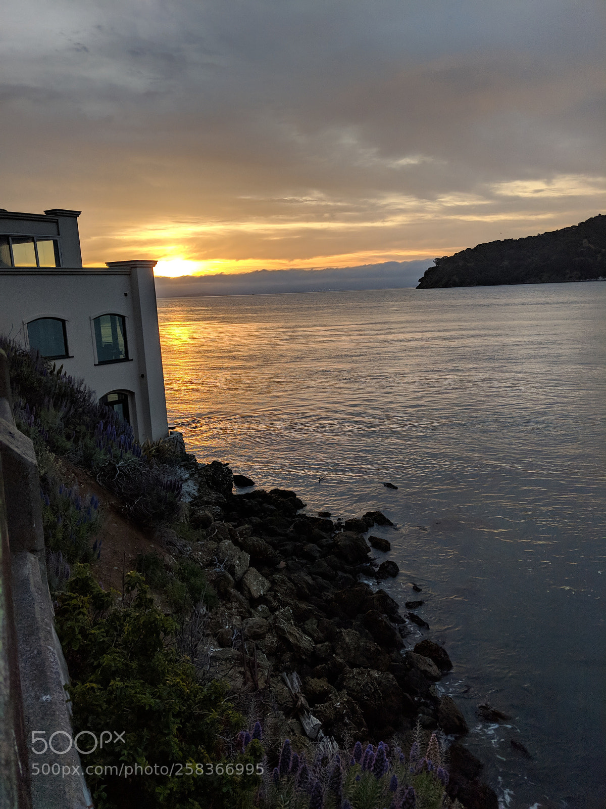 Google Pixel 2 sample photo. Sunrise paradise loop photography