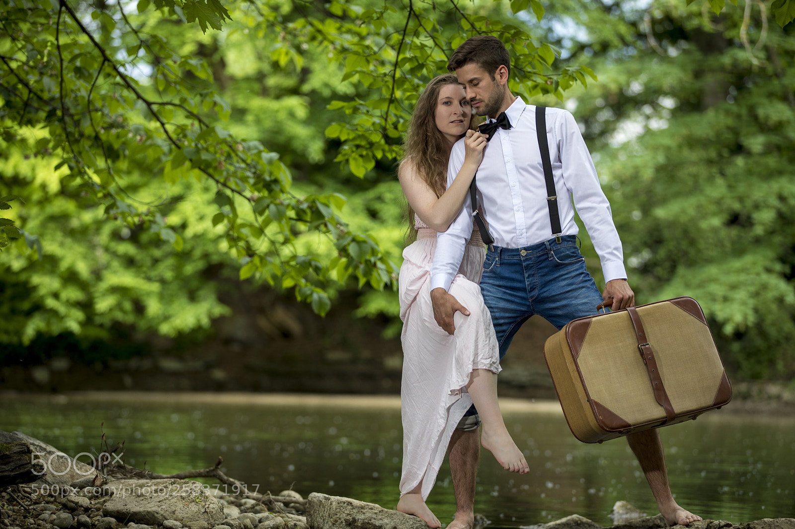Canon EOS 5D Mark IV sample photo. Scenes in the park photography
