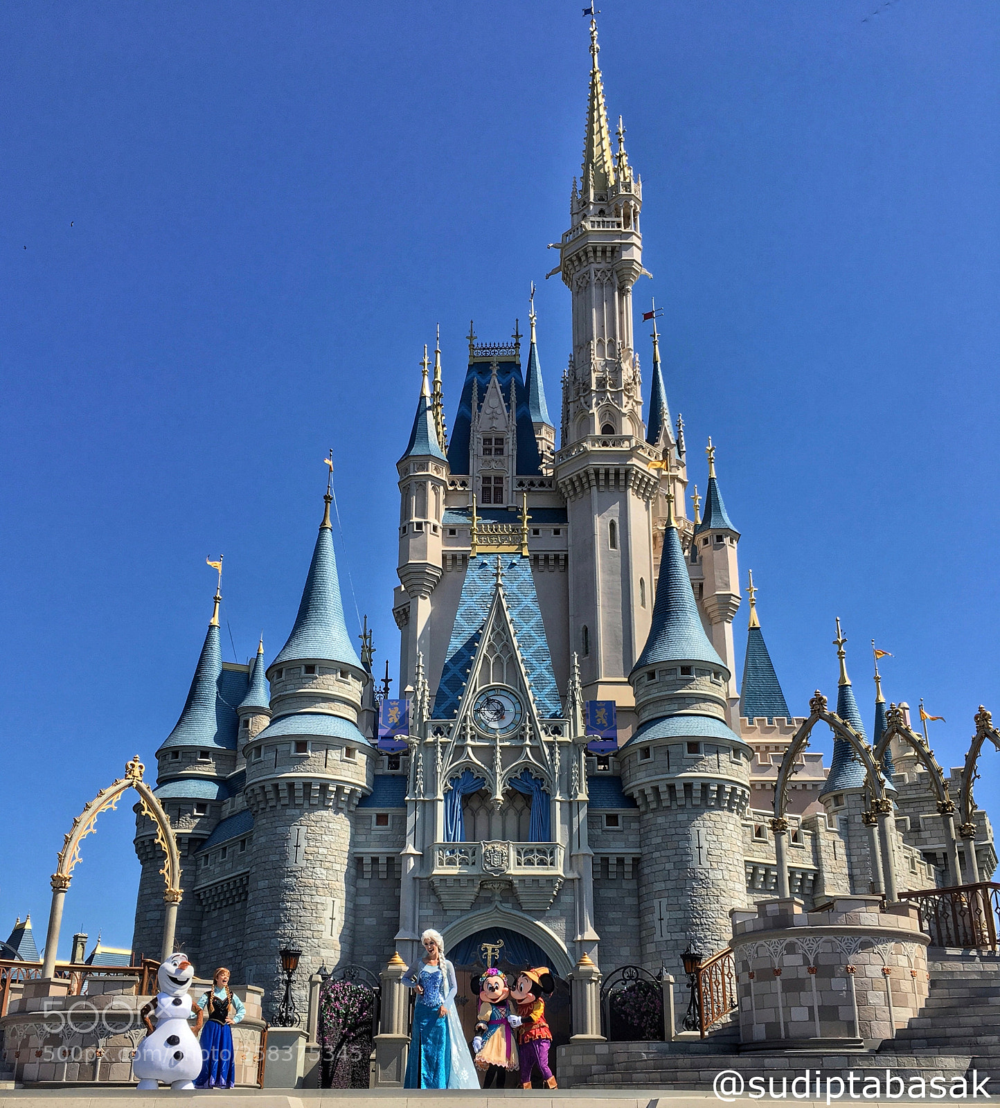 Apple iPhone 6s sample photo. Cinderella castle, the icon photography