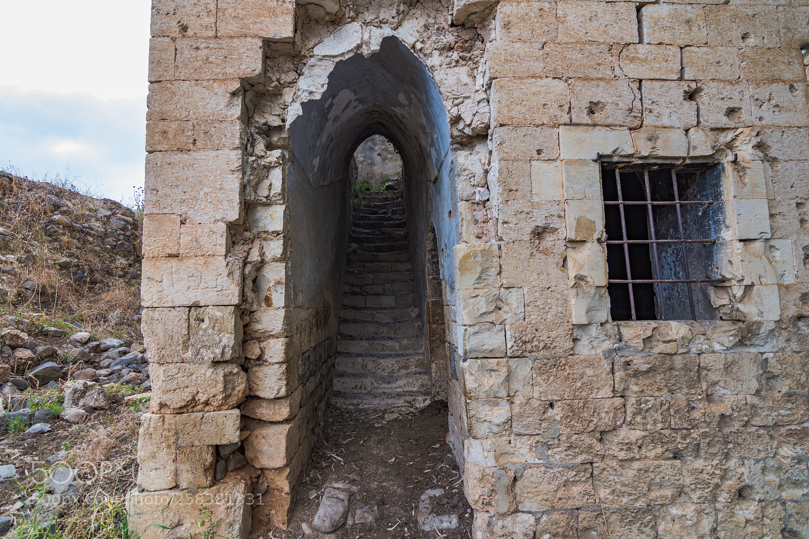 Nikon D7200 sample photo. Desrted building photography