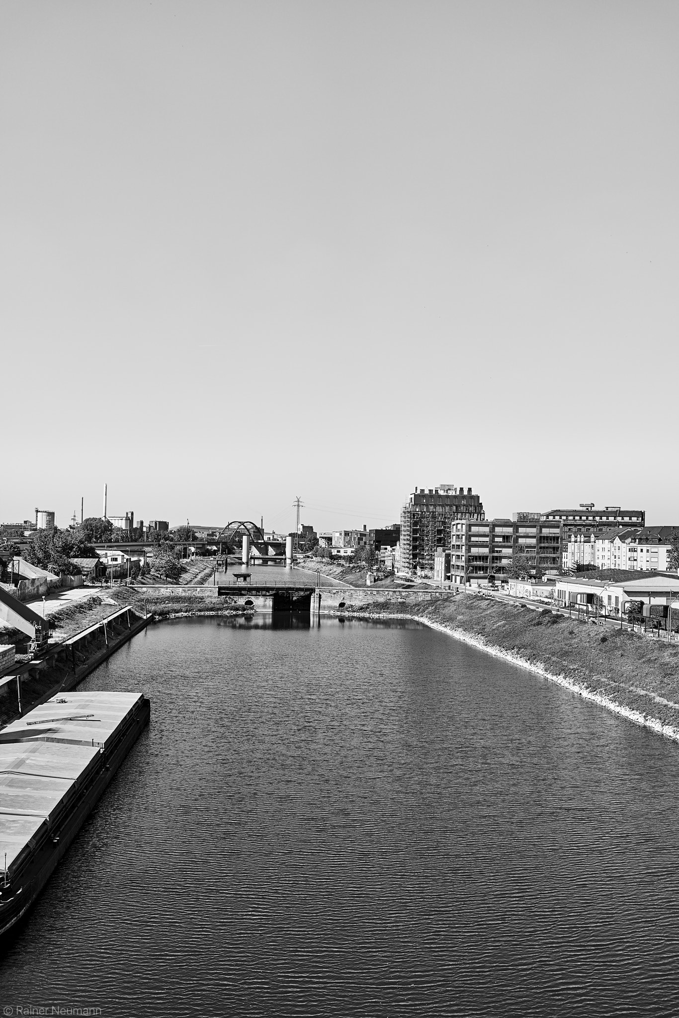 Sony Cyber-shot DSC-RX1R II sample photo. Jungbusch 72 b&w photography