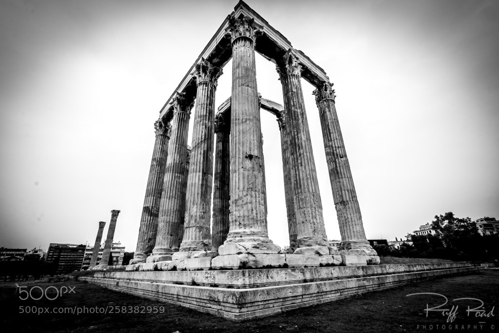 Canon EOS 80D sample photo. The temple of zeus photography