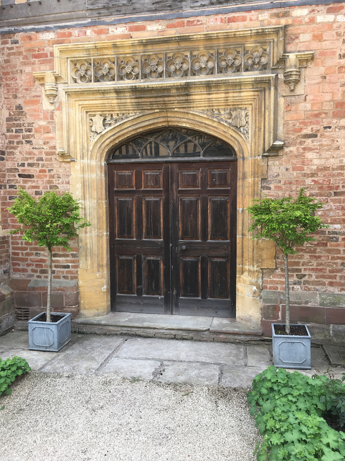 Apple iPhone 6s sample photo. Coughton court  photography