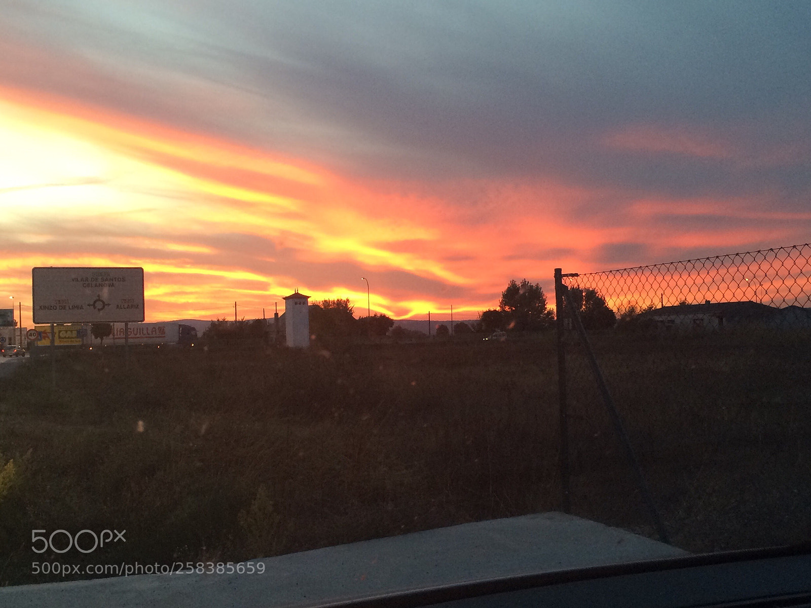 Apple iPhone 5s sample photo. Xinzo photography