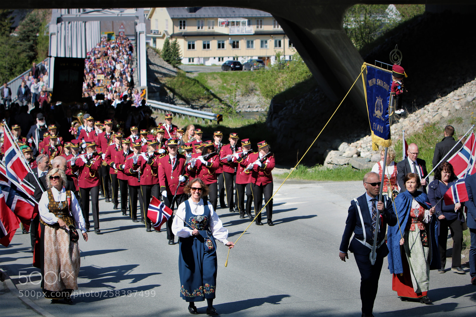 Canon EOS 750D (EOS Rebel T6i / EOS Kiss X8i) sample photo. Melhus skolekorps 17 mai 2018 photography