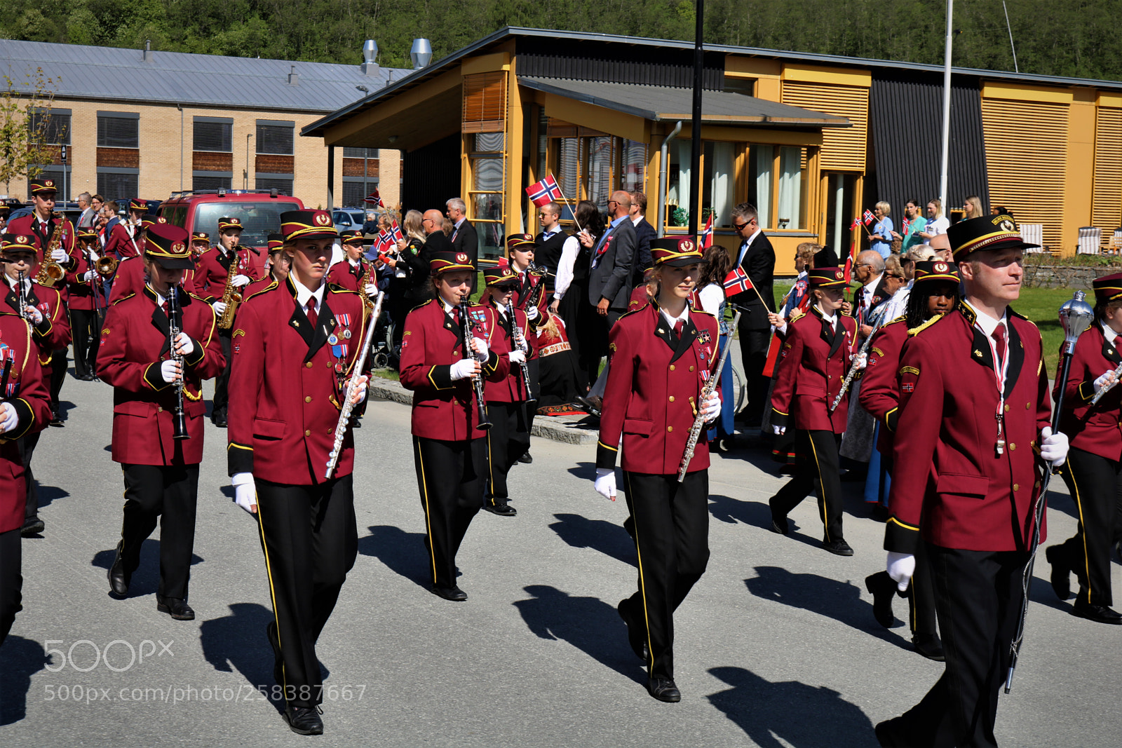 Canon EOS 750D (EOS Rebel T6i / EOS Kiss X8i) sample photo. Melhus skolekorps 17 mai 2018 photography
