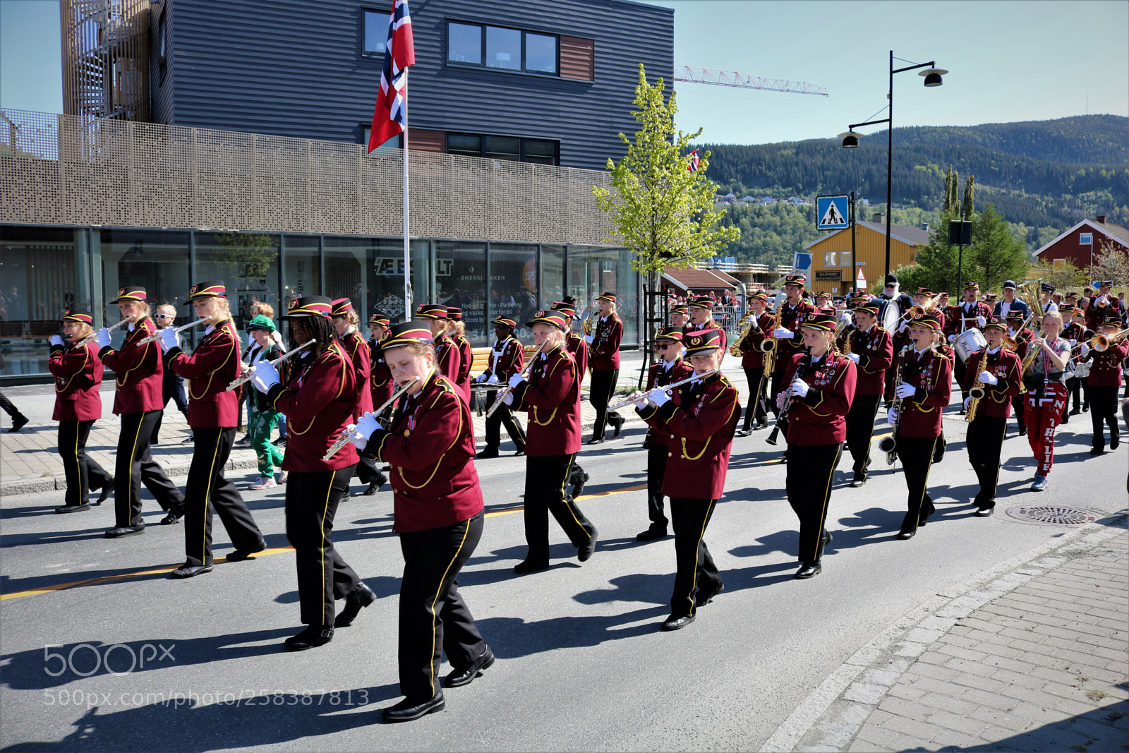 Canon EOS 750D (EOS Rebel T6i / EOS Kiss X8i) sample photo. Melhus skolekorps 17 mai 2018 photography