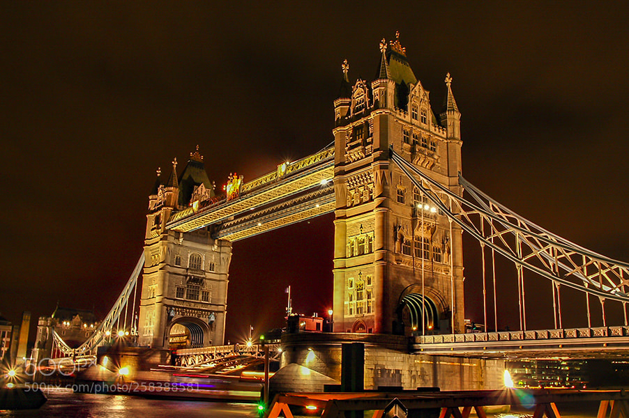 Canon EOS 40D sample photo. Tower bridge london photography