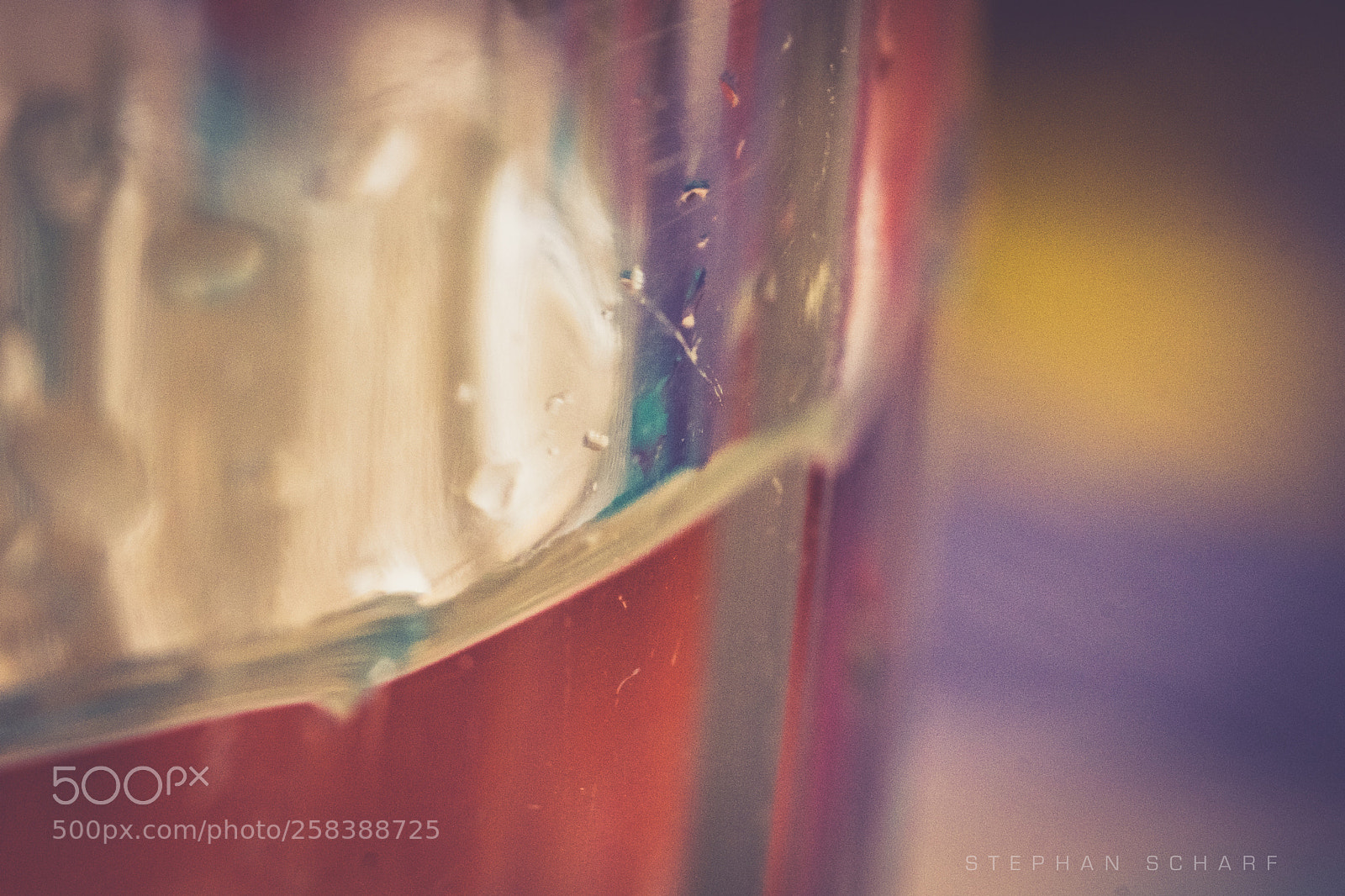 Fujifilm X-T10 sample photo. Glass light color water photography