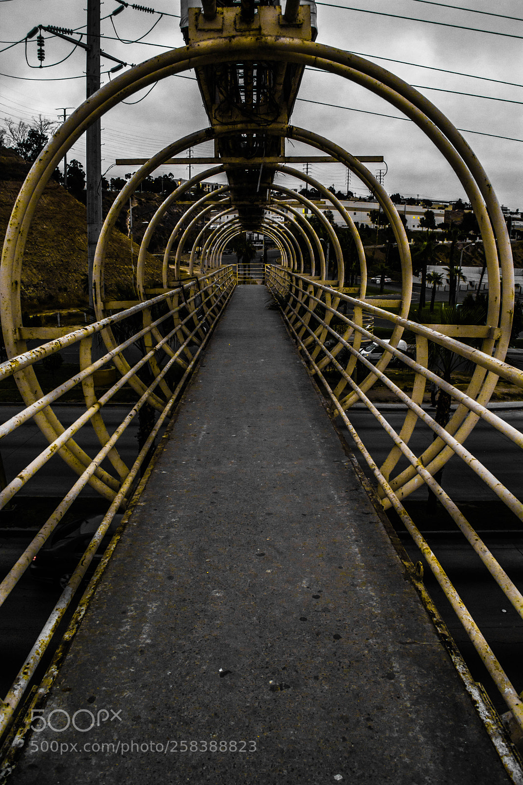Nikon D5200 sample photo. Tijuana peatonal bridge photography