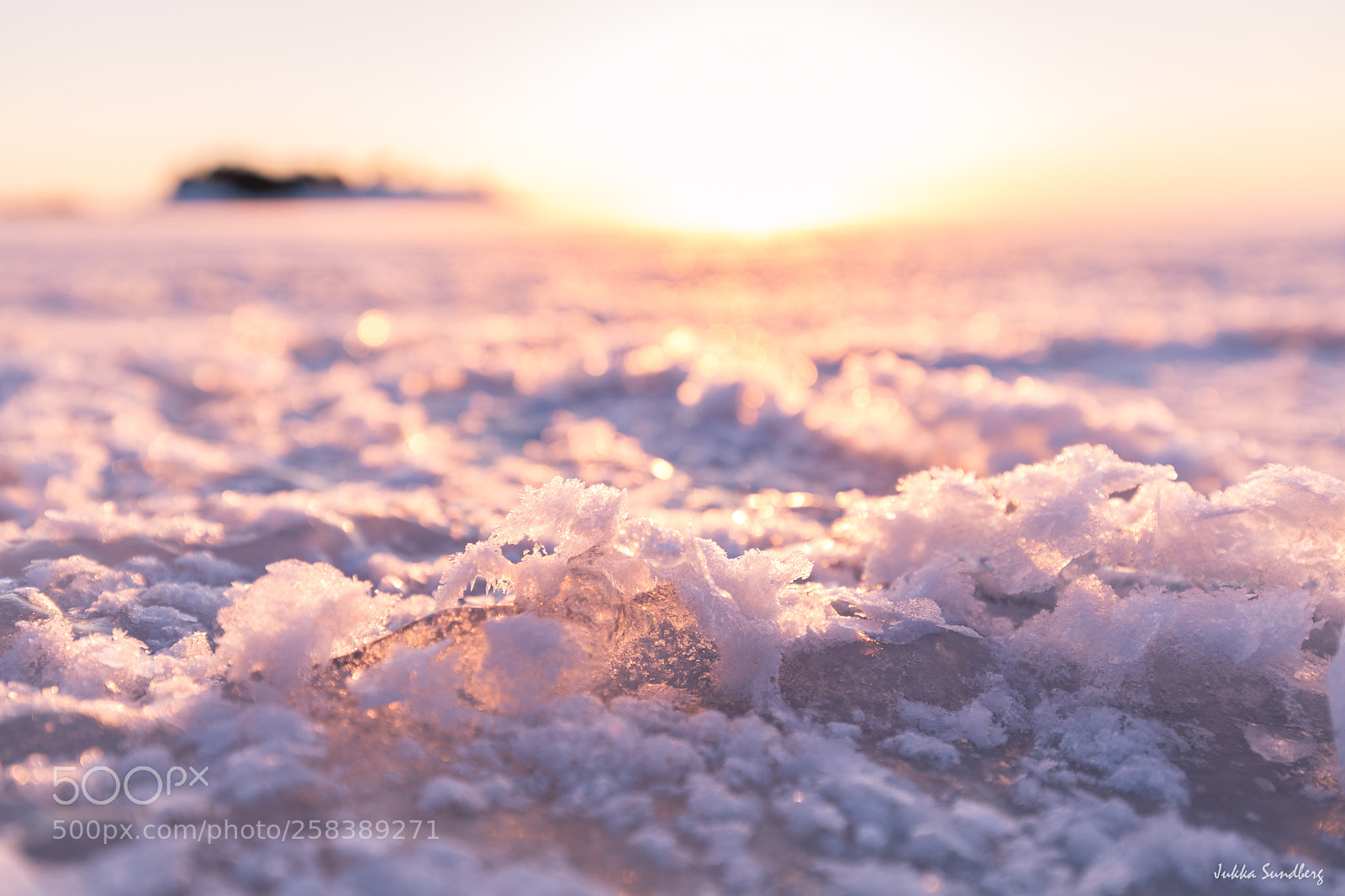 Canon EOS 5D Mark IV sample photo. Sea on ice photography