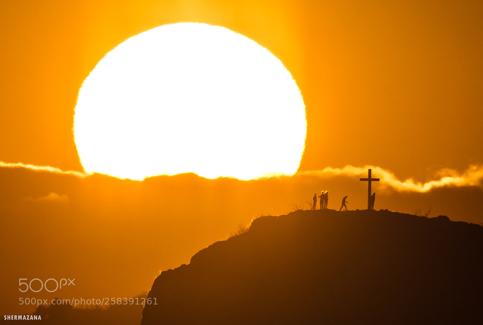 Nikon D7200 sample photo. Huge sun leaving the photography