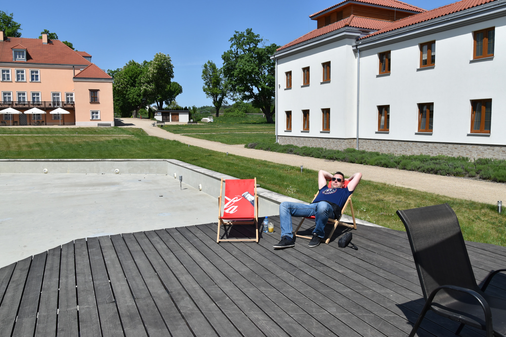 Nikon D5600 sample photo. Ciężka praca fotografa photography
