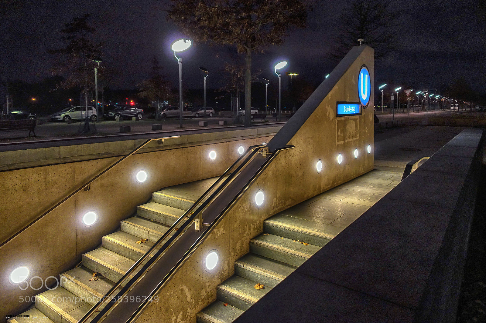 Sony Cyber-shot DSC-RX100 III sample photo. U-bhf bundestag photography