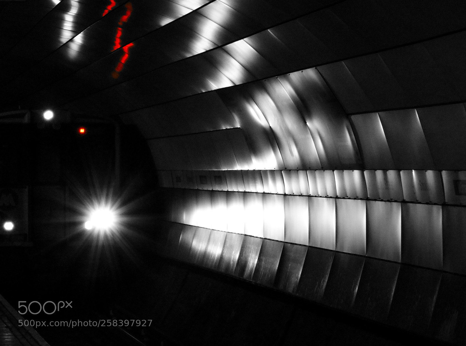 Canon EOS 80D sample photo. Underground train photography