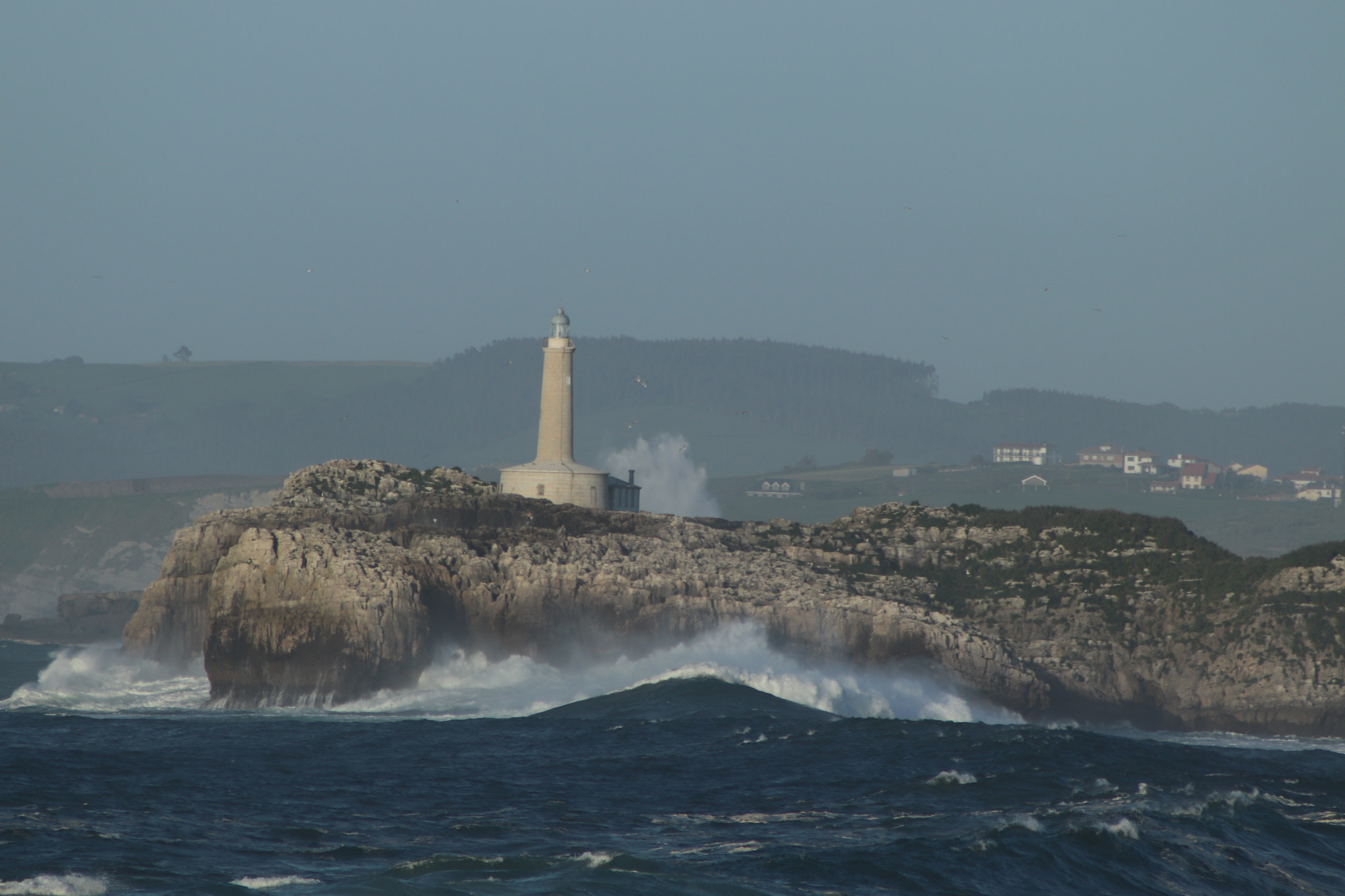 Canon EF 75-300mm f/4-5.6 sample photo. Faro de mouro photography